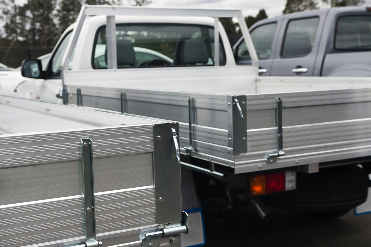 How Service Body Truck Beds Make Your Job Easier