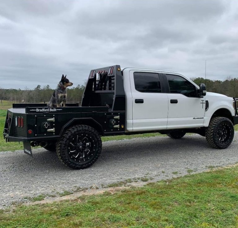 bradford-built-excellence-in-truck-beds-country-blacksmith-trailers-blog